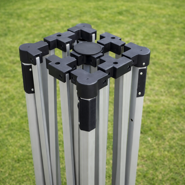 2×2 m-es szabványos ollósátor kompozit acélszerkezete